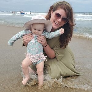 Meet your Posher, Becca